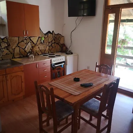 Vikendica Kod Brice *